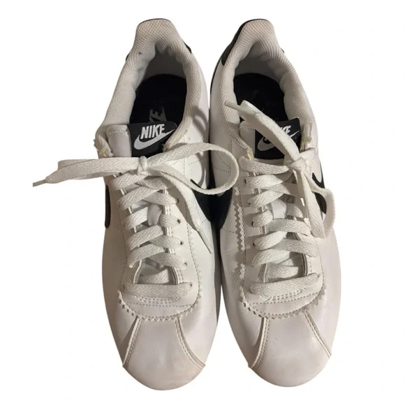 Nike Cortez Sneakers - Picture 3 of 9